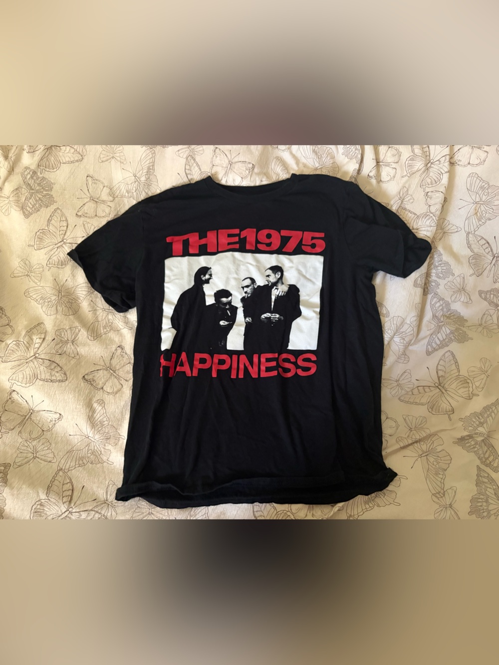Hot Topic Black The1975 'Happiness' Graphic Tee with Red and White Print